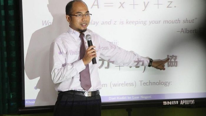 Prof. Dr. Khoirul Anwar//rangkumania.com