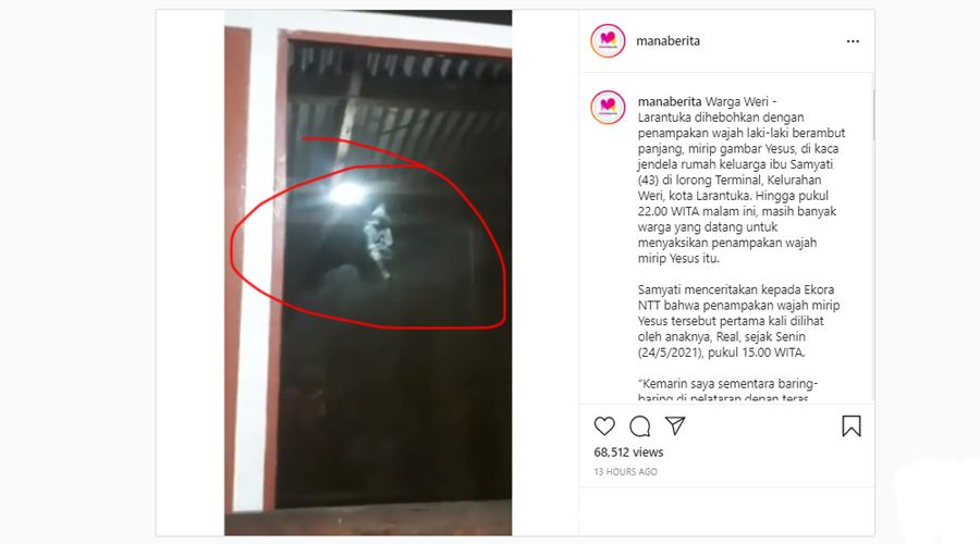 penampakan yang diduga mirip wajah Yesus di jendela rumah seorang warga di NTT