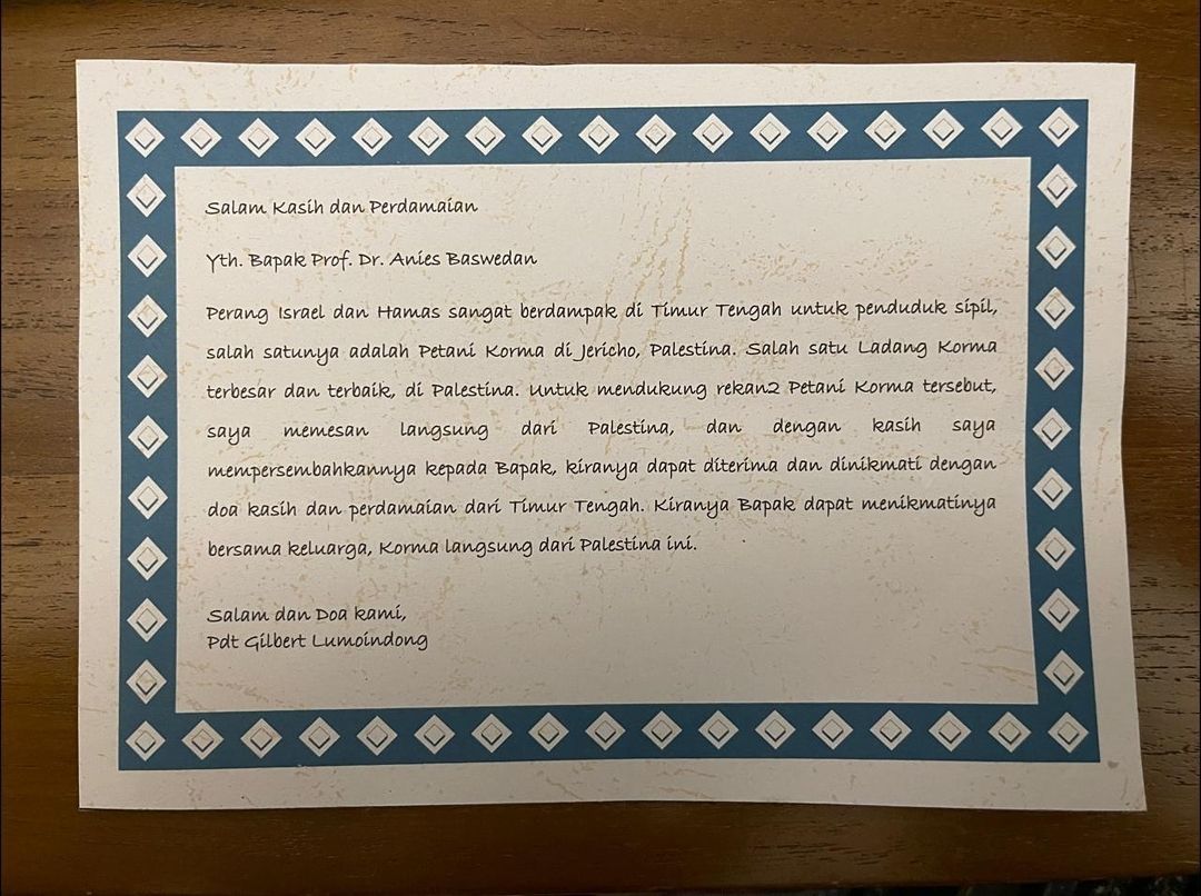 Surat Pendeta Gilbert Luimondong yang menyertai kiriman kurma untuk Anies Baswedan/Instagram/@aniesbaswedan