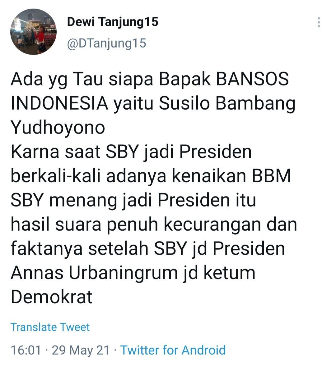 Dewi Tanjung menyebut terpilihnya SBY sebagai presiden karena adanya kerucangan.
