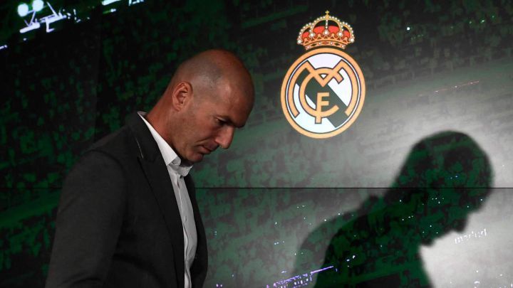 Mantan Pelatih Real Madrid Zinedine Zidane mengincar jabatan Pelatih Timnas Prancis