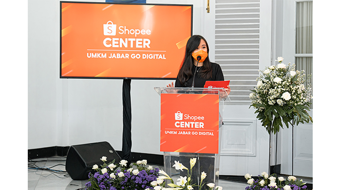 Sambutan dari Christin Djuarto, Direktur Eksekutif Shopee Indonesia.