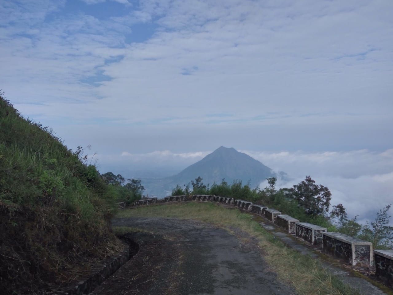 Wisata Gunung Telomoyo Semarang