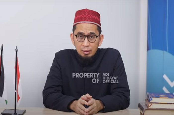 Ustadz Adi Hidayat Dan Natal / Penjelasan Surah Makkiyah ...