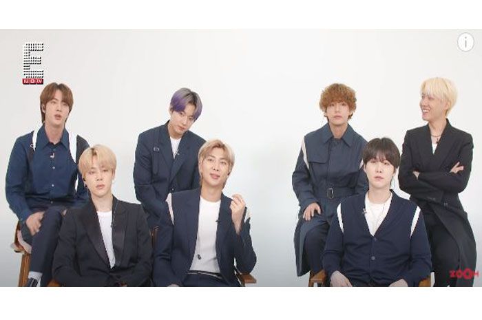 Dalam wawancara dengan E NOW, J-Hope ungkapkan harapan baru dari BTS yang salah satunya membawa pulang satu piala Grammy Awards tahun depan.