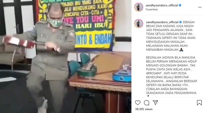 Sandhy Sandoro menanggapi video petugas Satpol PP Pontianak yang mematahkan dan merusak ukulele milik pengamen jalanan.*