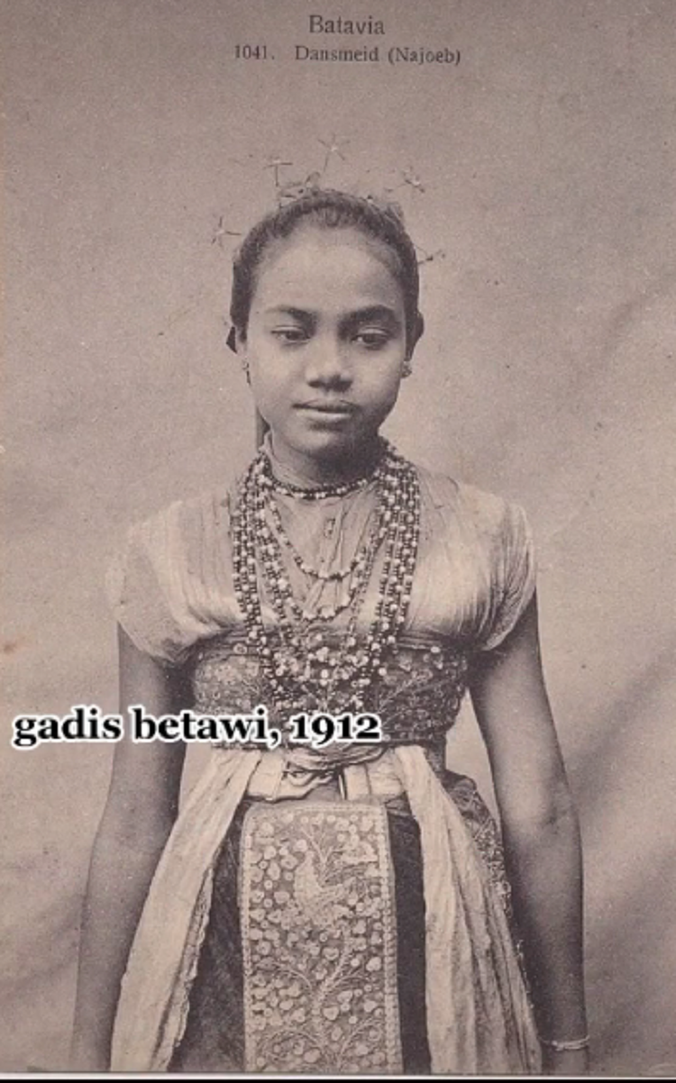 Potret jadul gadis Betawi tahun 1900-an