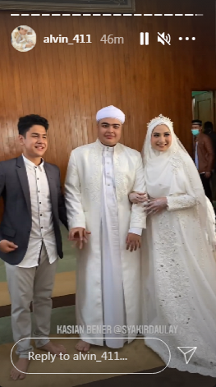 Postingan Alvin Faiz saat pernikahan Ameer Azzikra