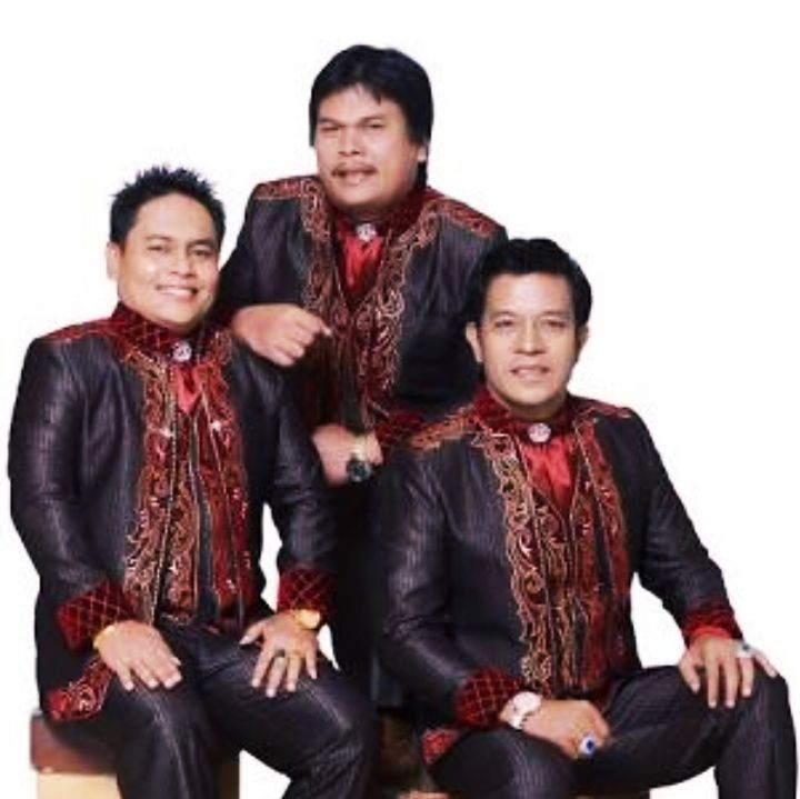 Lirik dan Chord Gitar Lagu Batak Poda Nauli oleh Trio Elexis - Jurnal Medan