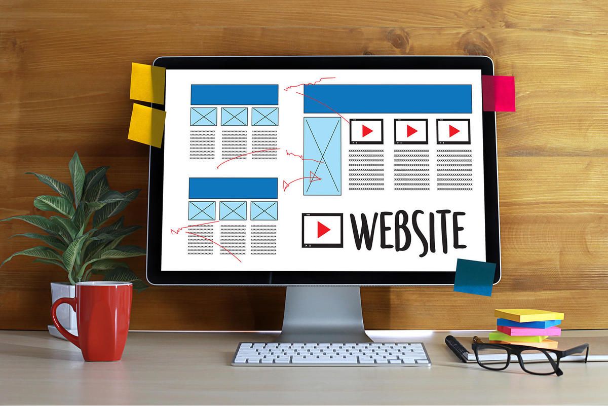 Ilustrasi Website