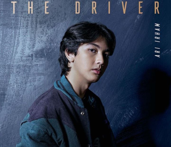 Ari Irham sebagai The Driver