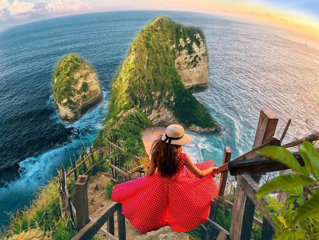 Keindahan panorama alam Nusa Penida, Bali.