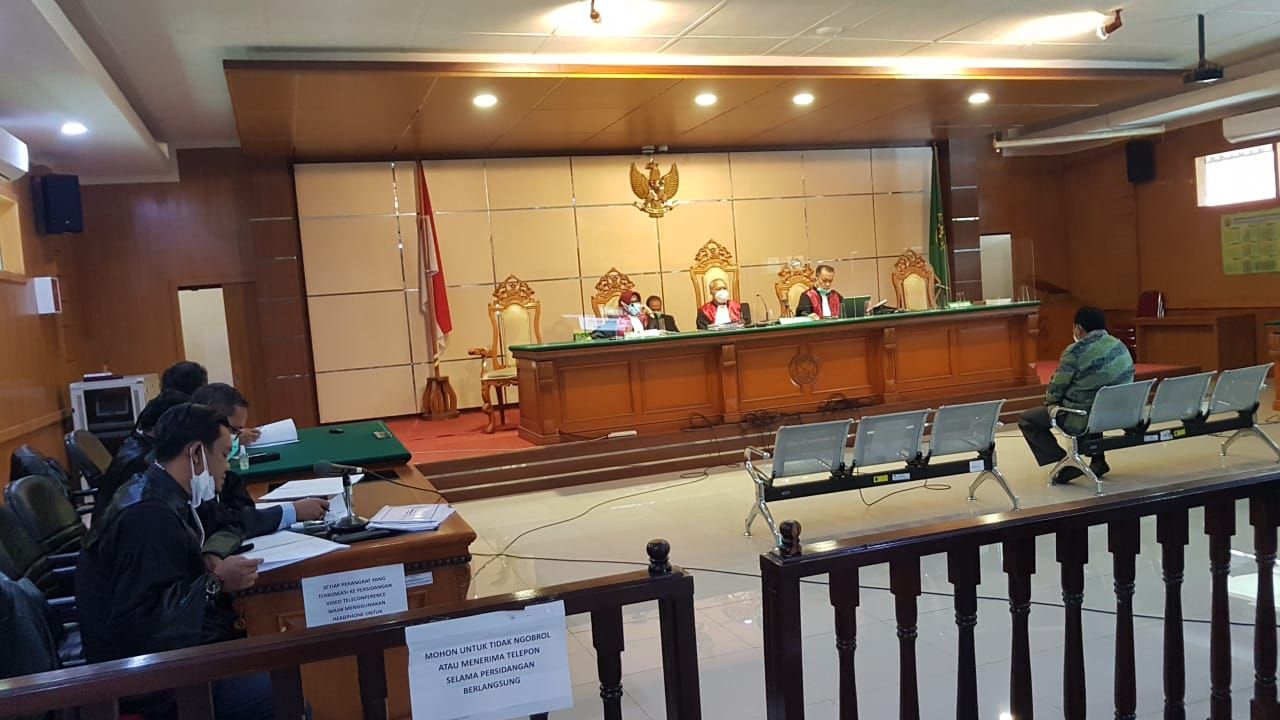 Suasana sidang Dadang Suganda saat jaksa KPK membacakan replik dalam sidang yang digelar di Pengadilan Tipikor Kamis 17 Juni 2021