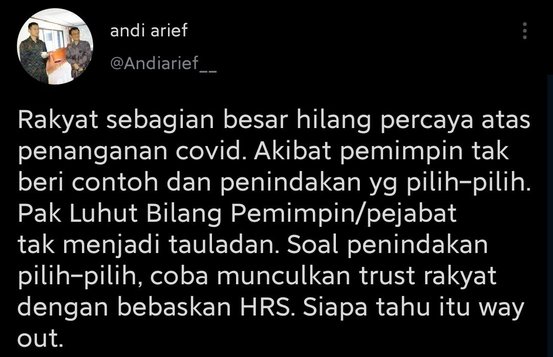 Andi Arief menyarankan untuk bebaskan Habib Rizieq agar memunculkan kepercayaan rakyat atas penanganan Covid-19 oleh pemerintah.