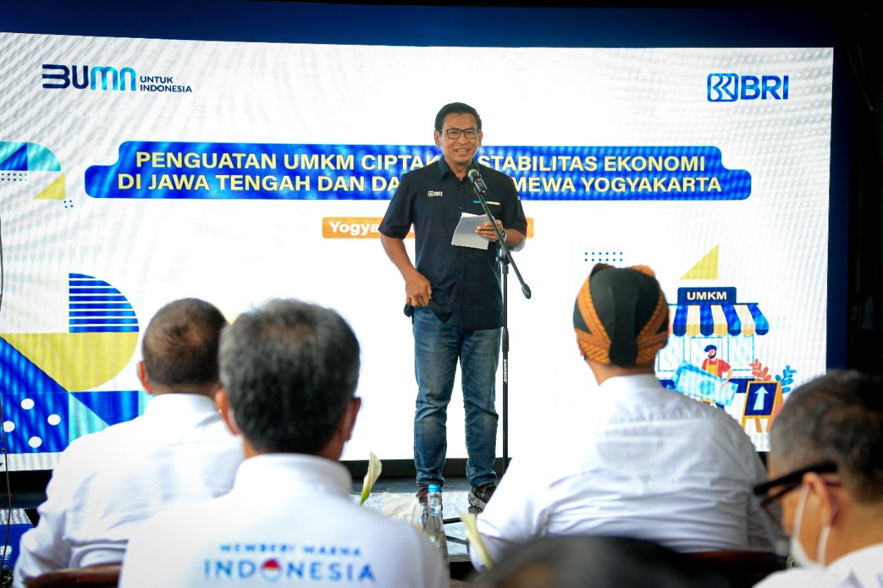 Wakil Direktur Utama BRI Catur Budi Harto dalam acara webinar hybrid (offline dan online) yang bertajuk “Penguatan UMKM Ciptakan Stabilitas Ekonomi di Jawa Tengah dan DIY”, Sabtu (19/6).