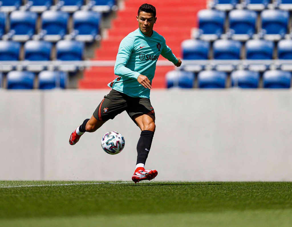 Siapkan diri untuk menonton Cristiano Ronaldo saat melawan Jerman pada Sabtu 19 Juni 2021 pukul 23.00 WIB  