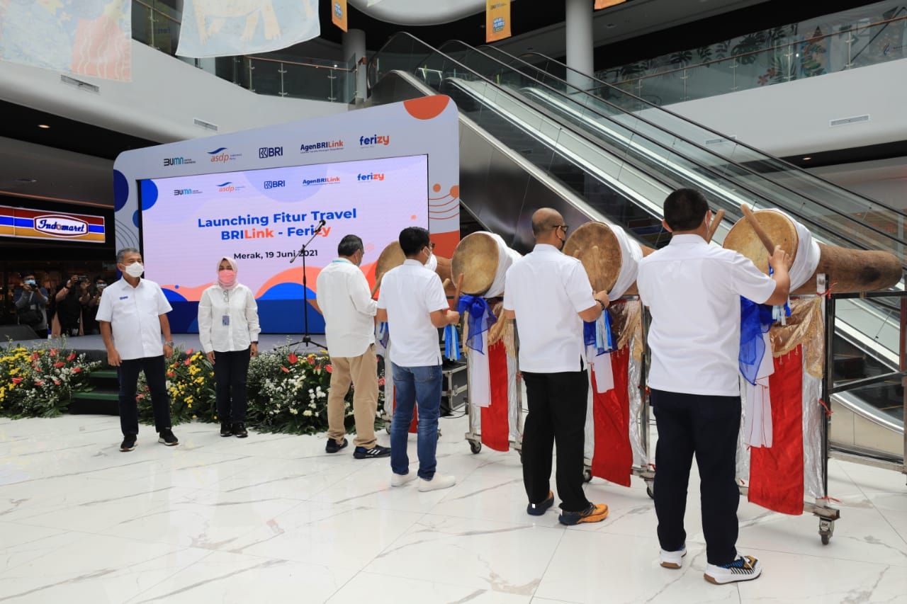 PT Bank Rakyat Indonesia (Persero) Tbk bersama dengan PT ASDP Indonesia Ferry (Persero) meluncurkan fitur BRILink - Ferizy untuk mempermudah beli tiket kapal feri di Agen BRILink.
