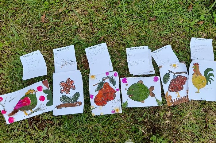 Kolase dari beraneka daun hasil sekolah alam di SDN Keseneng program Kampus Mengajar Wonosobo Mei 2021