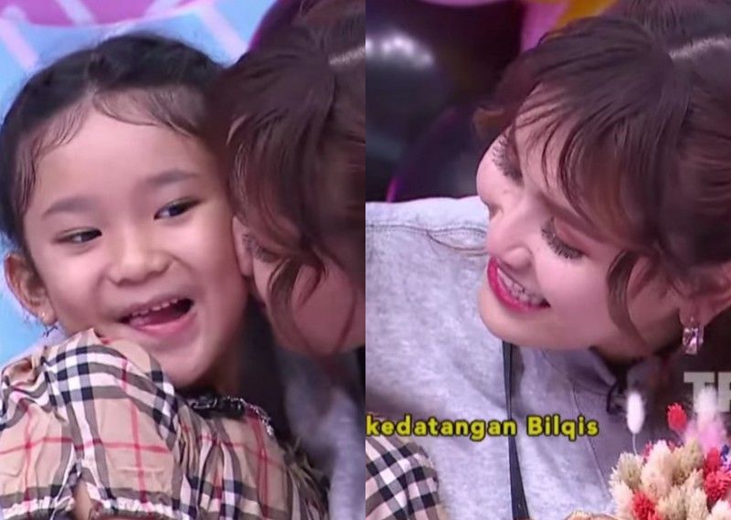 Ayu Ting Ting Bangga Lihat Bilqis Nyanyi Lagu Bunda Tanpa Nangis