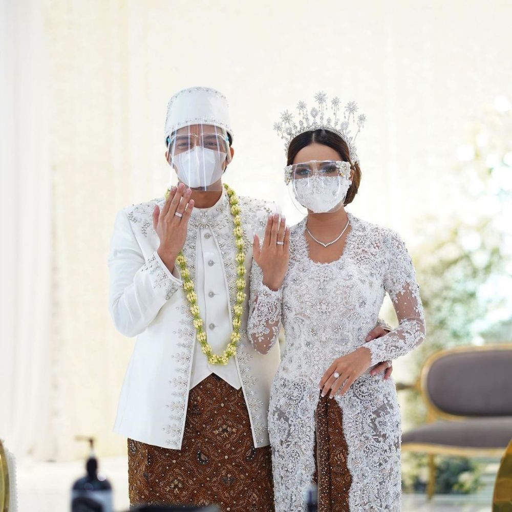 Pernikahan Selebriti Ini Telan Biaya Miliaran Rupiah