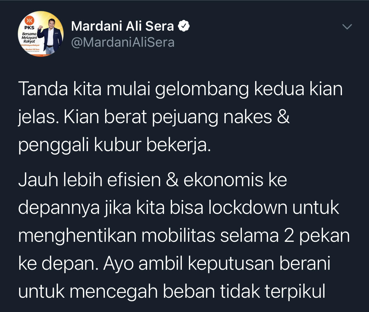 Mardani Ali menilai meningkatnya kasus positif Covid-19 di Indonesia kian berat pejuang nakes dan penggali kubur bekerja.