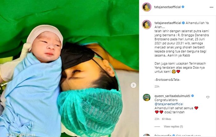 Tata Janeeta melahirkan seorang bayi laki-laki bernama R. Erlangga Danendra Brotoseno pada Jumat, 25 Juni 2021 pukul 20.31 WIB.*
