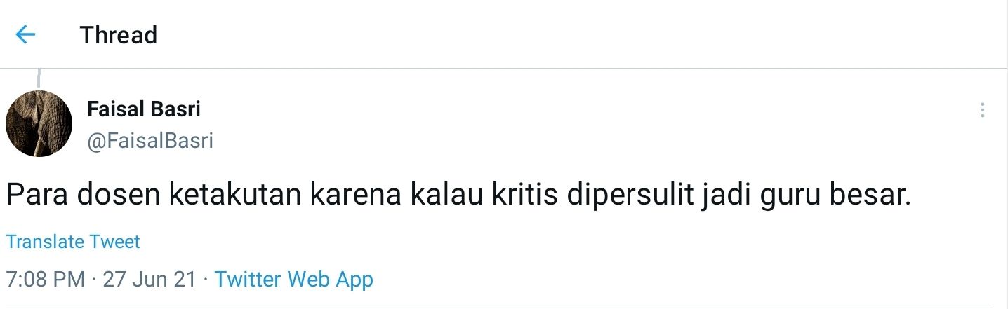 Faisal Basri meminta BEM UI tidak gentar usai viral kritik berisi meme Presiden Jokowi yang disebut 'The King of Lip Service'.*