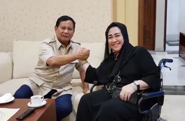 Rachmawati Soekarnoputri bersama Ketua Umum Partai Gerindra Prabowo Subianto. 
