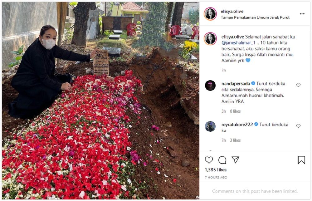 Heboh Ada Penampakan Tangan di Makam Jane Shalimar, Netizen Langsung Bereaksi