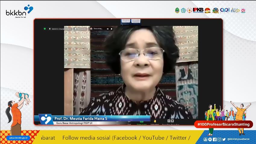 Meutia Hatta Swasono guru besar Departemen Antrologi Fakultas Ilmu Sosial dan Ilmu Politik (FISIP) UI.dari Universitas Indonesia (UI) dalam Webinar Series Harganas 21 secara virtual, 5 Juli 2021