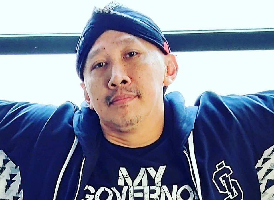 Abu Janda Bela Pendeta yang Minta Hapus 300 Ayat Al-Qur'an Sentil Mahfud MD soal Kasus Ustadz Abdul Somad