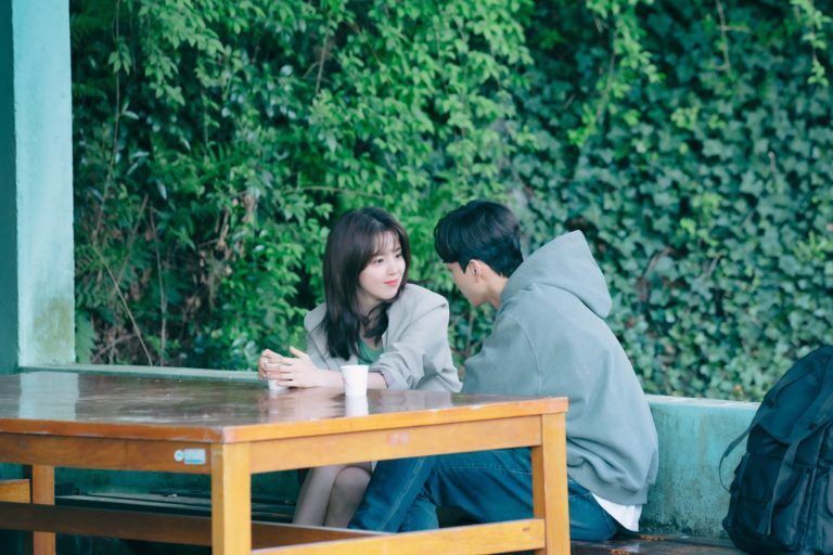Song Kang dan Han So Hee Mendapat Domestik di Preview Drama Korea Nevertheless Episode 4