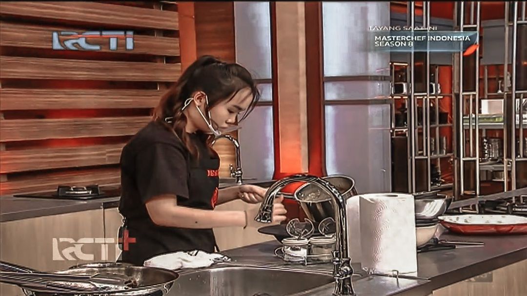 Biodata Dan Profil Lengkap Jesselyn Peserta Masterchef Indonesia Season My Xxx Hot Girl