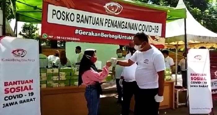 BIN Jabar menggulirkan #GerakanBerbagiUntukWarga, diwarnai peluncuran Posko Bantuan Penanganan Covid-19, di Taman Musik Centrum, Jln. Sumbawa, Kota Bandung, Sabtu, 10 Juli 2021./dok.BIN Jabar