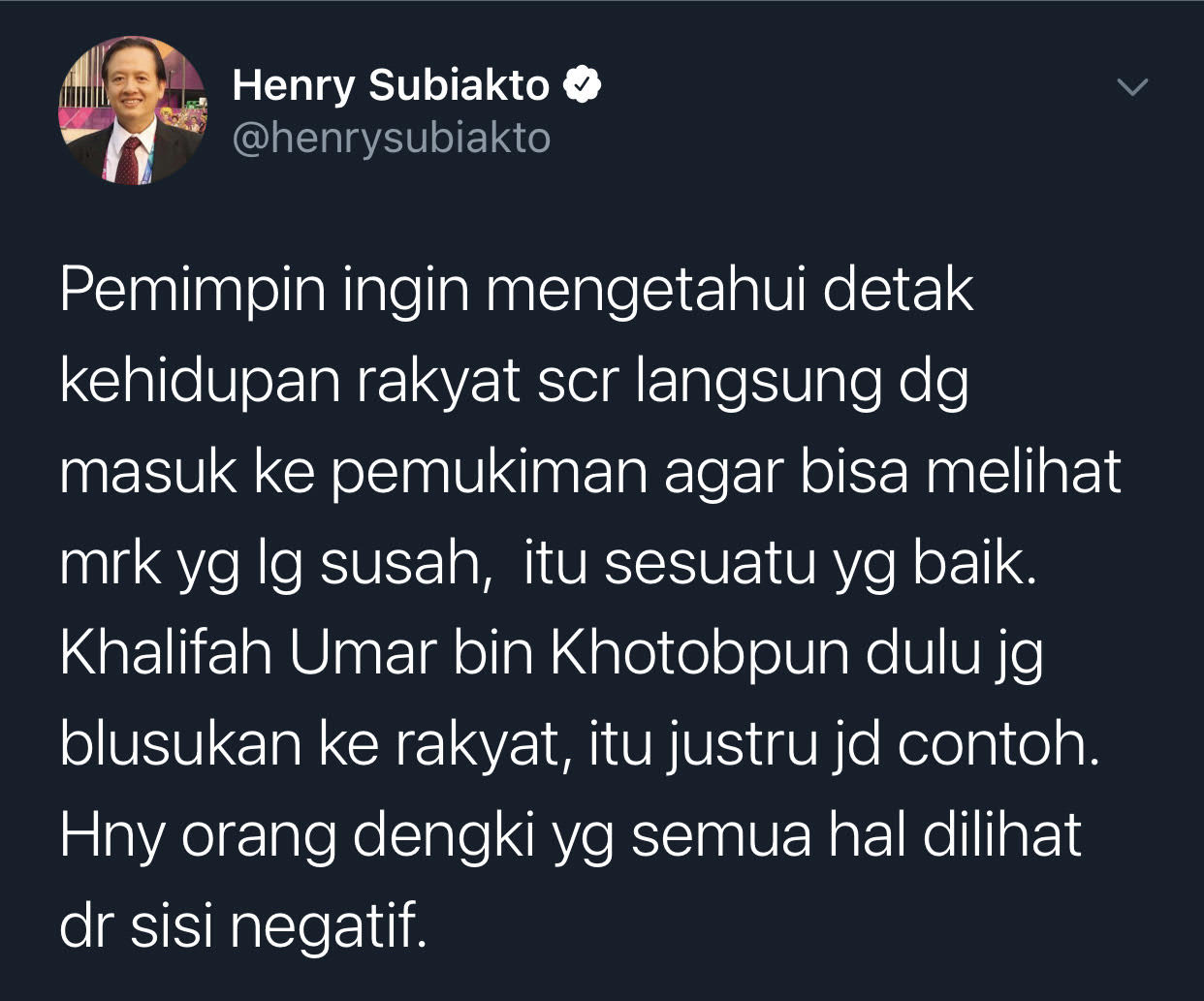 Cuitan Staf Ahli Kemenkominfo, Henry Subiakto soal aksi blusukan Jokowi.