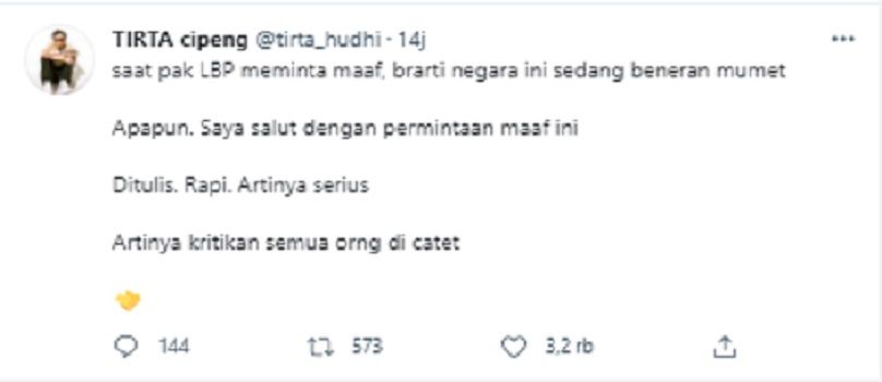 dr. Tirta menyebut jika permintaan maaf Luhut Binsar Pandjaitan mengindikasikan jika negara tengah memutar otak, khususnya soal Covid-19.*