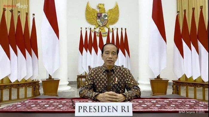 Presiden Joko Widodo saat  konferensi pers terkait perkembangan PPKM Darurat pada Selasa, 20 Juli 2021