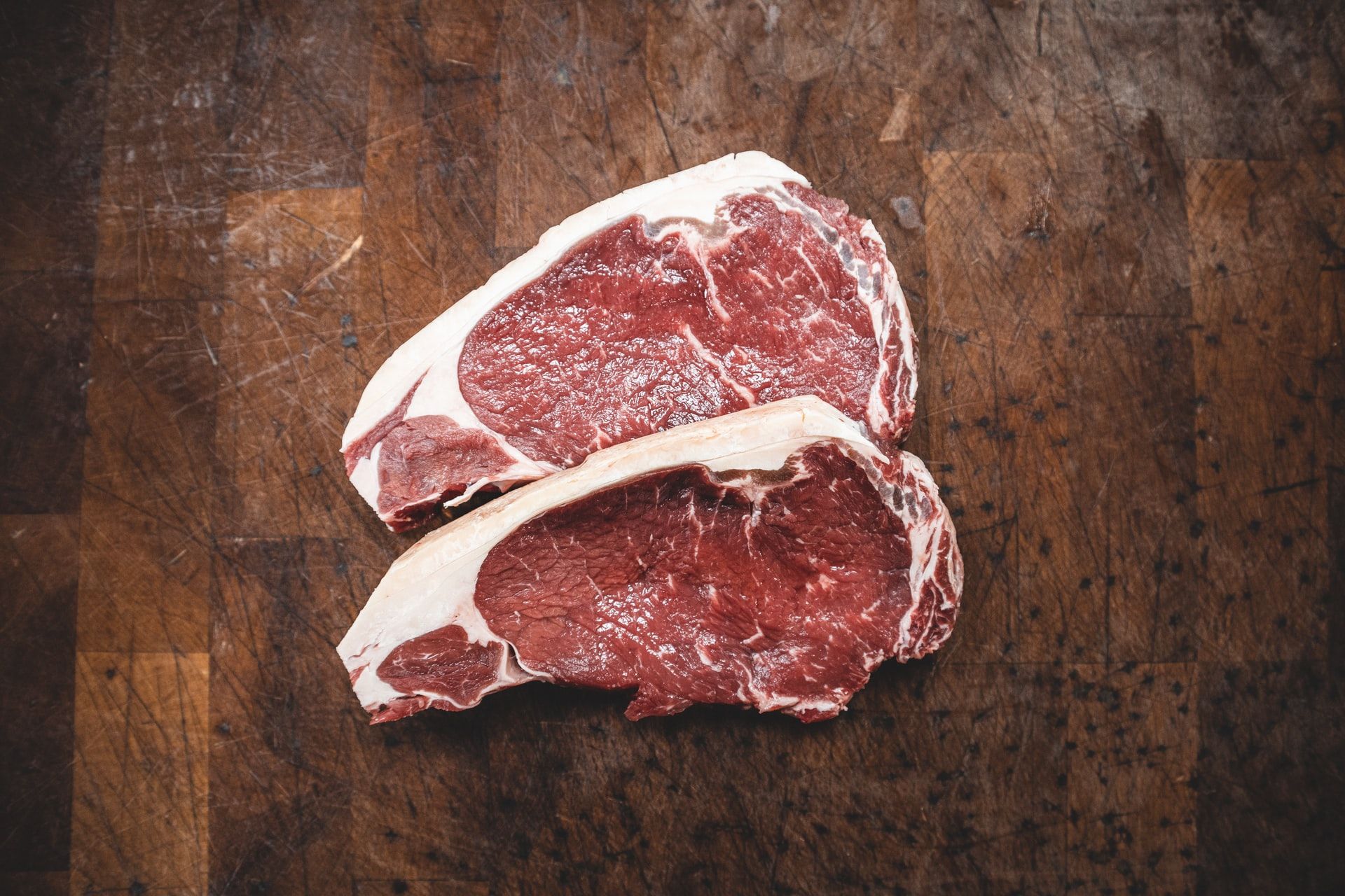 Ini 7 cara baru simpan daging dalam kulkas agar tahan lama, tidak cepat membusuk.  Contohnya, daging sapi atau kambing tak perlu dicuci dulu