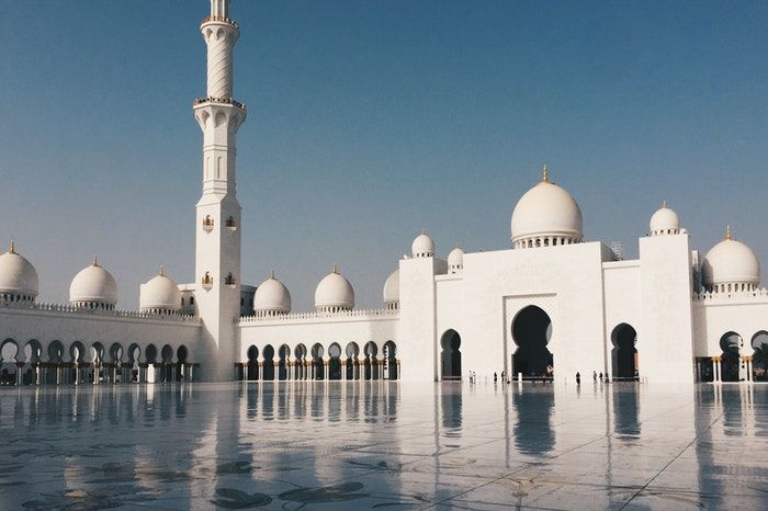 Ilustrasi masjid sebagai tempat ibadah umat Islam.