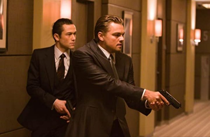 Cuplikan aksi Leonardo DiCaprio dalam film Inception 