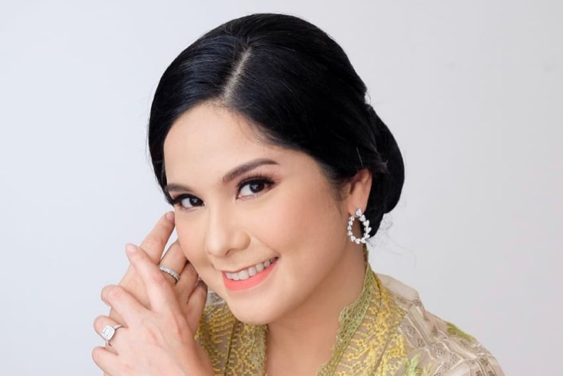 Annisa Pohan merupakan menantu dari presiden Indonesia yang ke 6. Annisa Po...