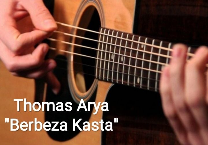Lirik Dan Chord Gitar Lagu Berbeza Kasta Oleh Thomas Arya Sudah Ditonton 102 Juta Kali Di Youtube Jurnal Medan