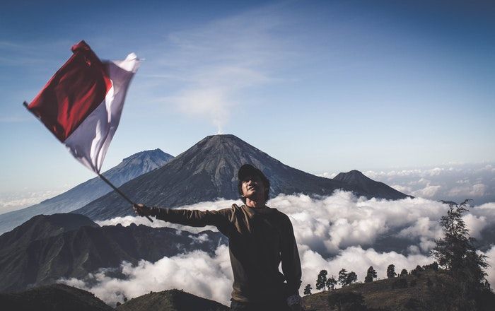 Lirik Lagu Indonesia Raya 3 Stanza, HUT Kemerdekaan RI Ke ...