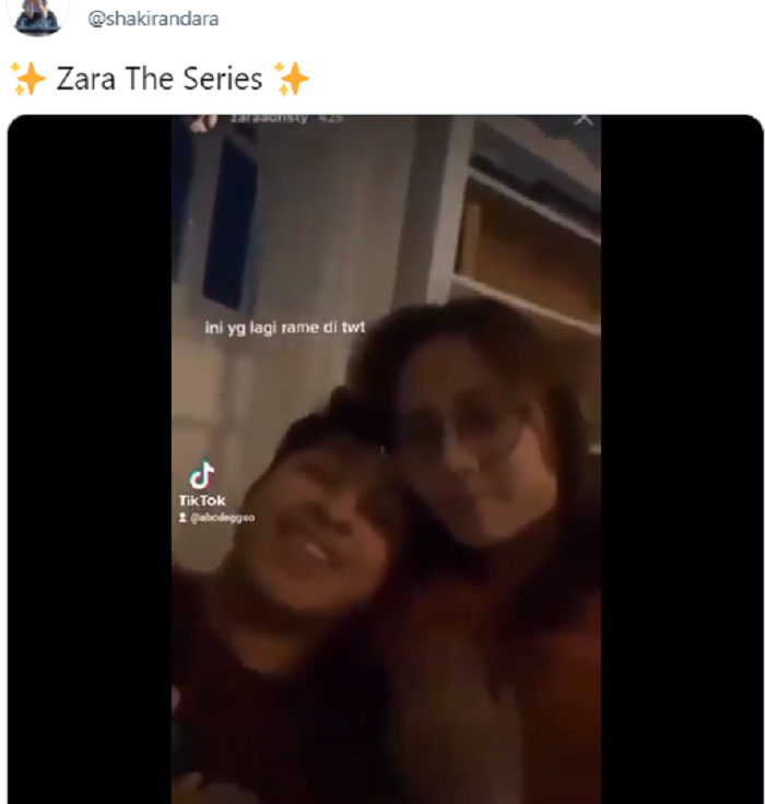 Video lama Zara eks JKT 48 dengan Zaki Pohan.