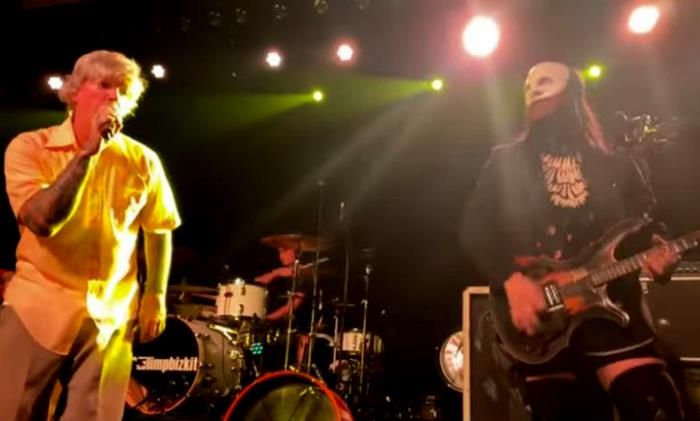 Limp bizkit livin it. Lollapalooza Limp Bizkit. Bad Vibes Limp Bizkit
