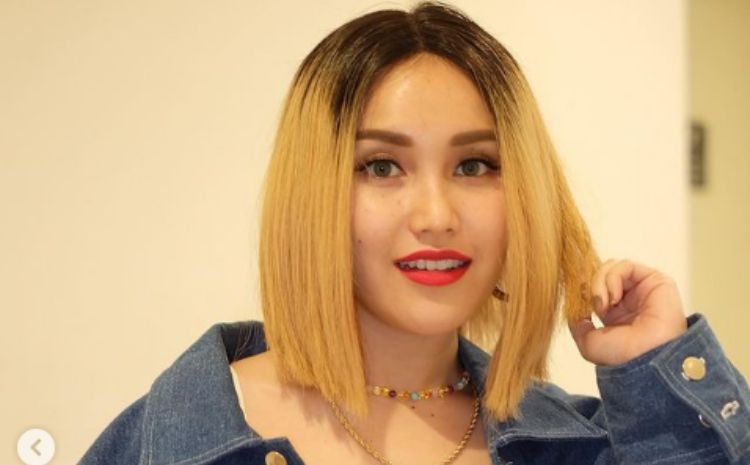 KD Telah Minta Maaf, Ibunda Ayu Tin Ting: Saya Tunggu di ...