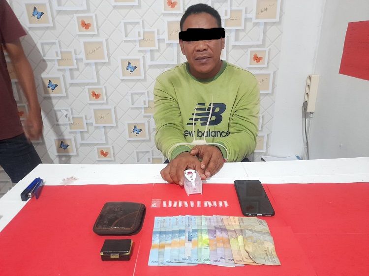  AN salah satu yang diduga pengedar narkoba yang ditangkap Polres Sambas