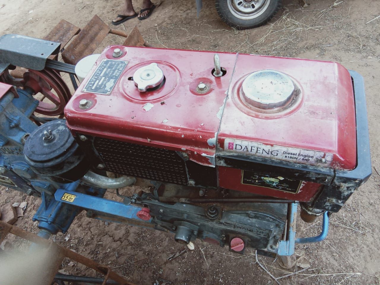 Inilah traktor tangan bantuan Desa Tukuneno yang langsung rusak sekali pakai.