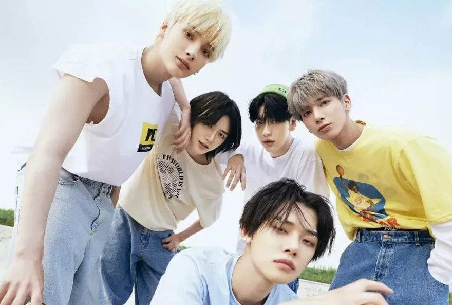 Boy group asal Korea Selatan, TXT.
