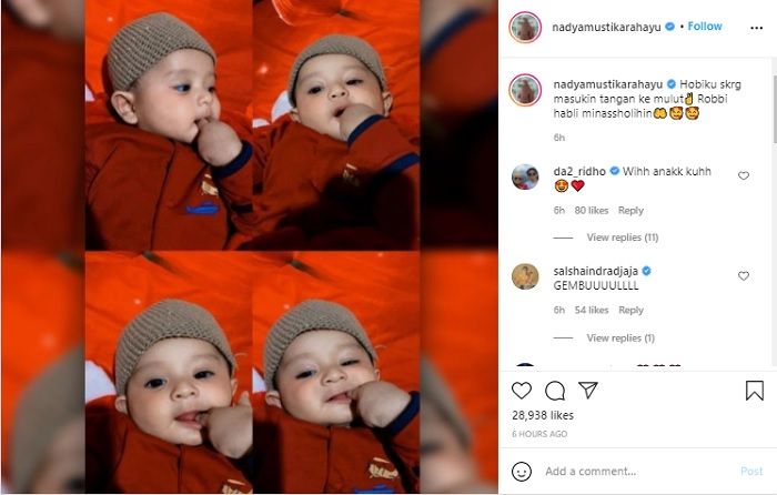 Ridho DA mengomentari foto anak sang kakak, Rizki DA dan Nadya Mustika Rahayu,  Baihaqqi Syaki Ramadhan.*